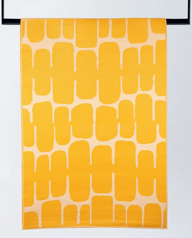 Alfombra de Exterior de Polipropileno (215×150 cm) Gregari Amarillo Mango – The Masie