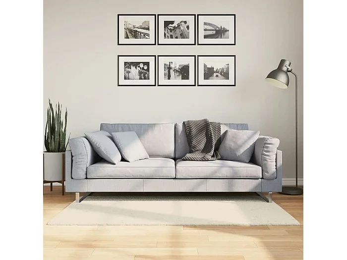 Alfombra pelo largo aspecto brillante ISTAN crema 80×150 cm