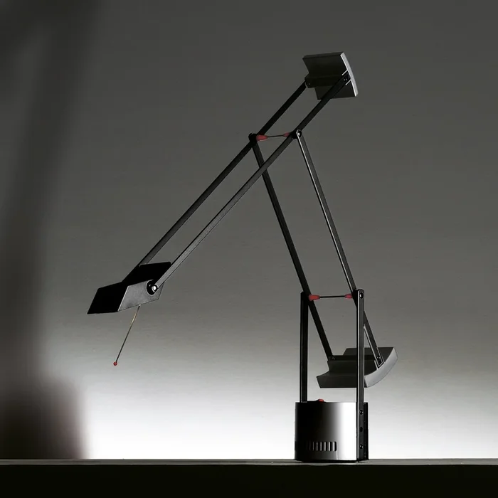 Artemide Tizio Micro lámpara de mesa