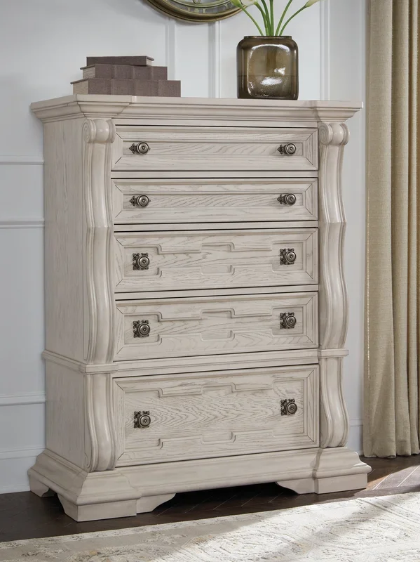 Bruchandi Antique White Chest of Drawers