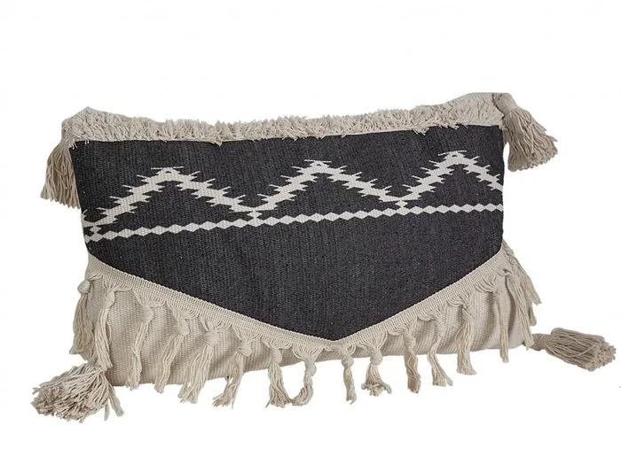 Cojin Crema/negro C/flecos Polyester