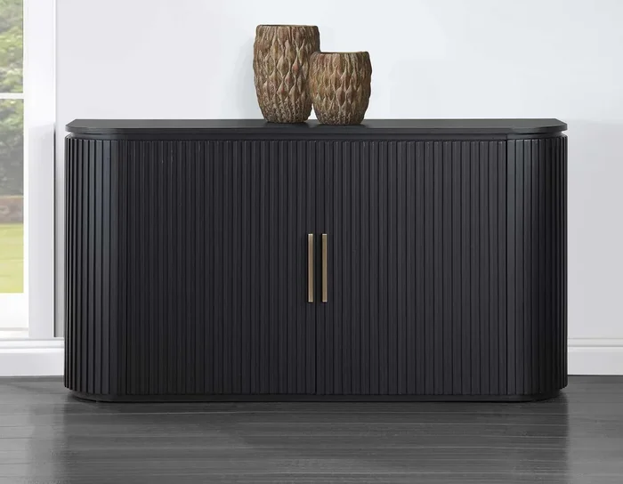 Colvin Server, Black