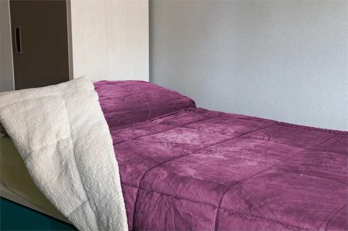Edredón HIMALAYA cama 90cm color magenta