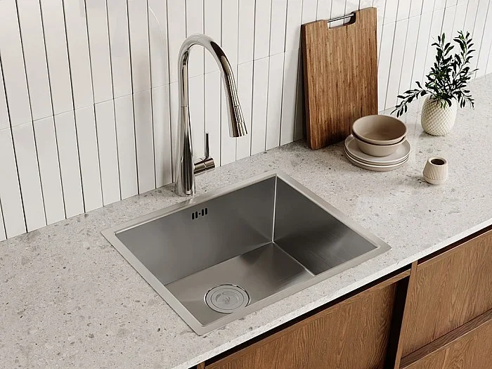 Fregadero 76×45 cm SOELA + grifo con ducha RONA de acero inoxidable – Gris y Cromado