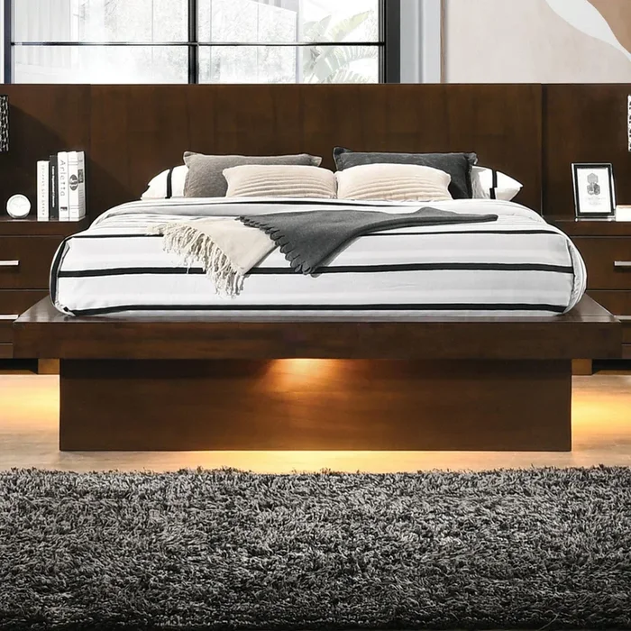Jessica Cappuccino Queen Platform Bed with Rail Seating
