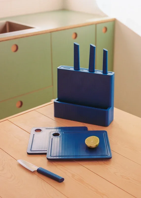 KITCHENWARE STUDIO – Set de 2 tablas para picar y 4 cuchillos de cocina