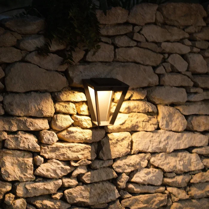 Lámpara LED solar de pared Metro con sensor, gris