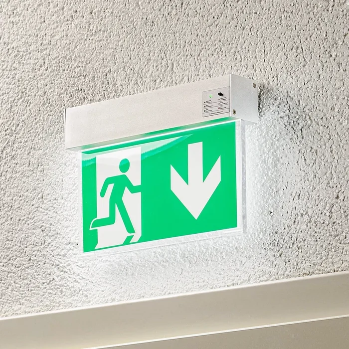 Luz de emergencia Arcchio LED Nevian, batería recargable, aluminio, 18,6