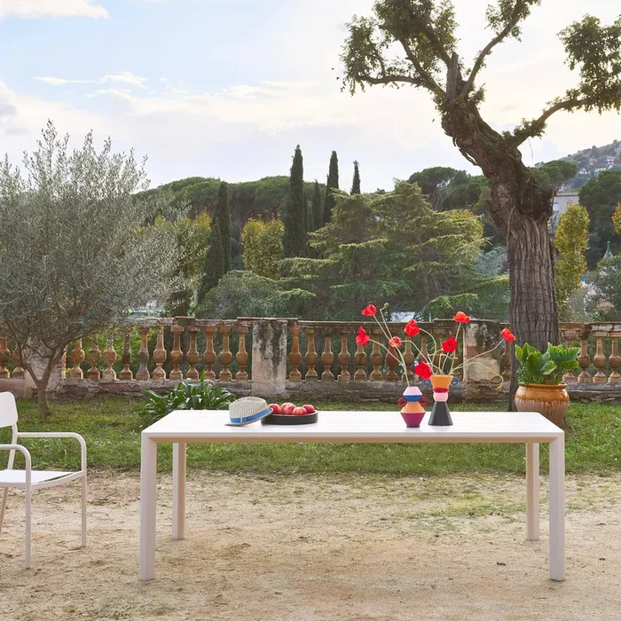 Mesa de jardín de aluminio de 8 plazas