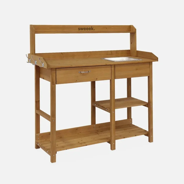 Mesa de madera para macetas