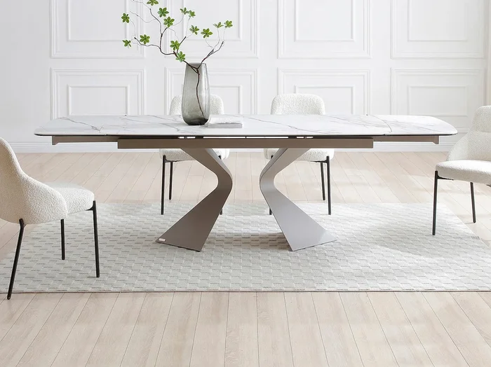 Mesa extensible de comedor para 6 a 10 personas en vidrio templado, cerámica y metal topo – Efecto mármol blanco – KAJARI de Maison Céphy