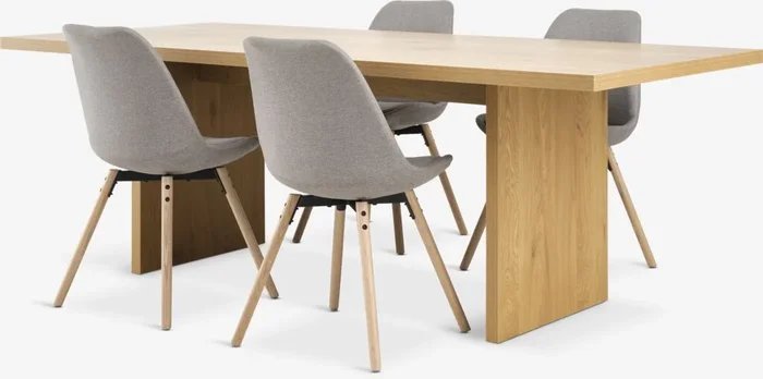 Mesa MUNKEBY L220 roble cálido + 4 sillas KASTRUP arena