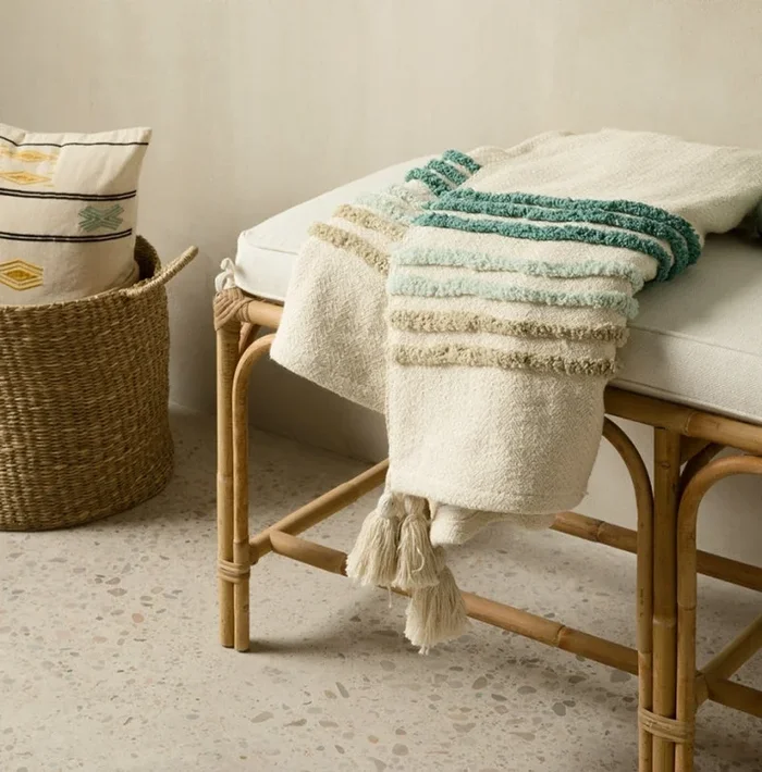 Plaid Ocean Beige – Kenay Home