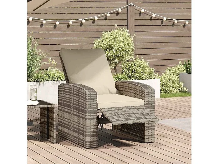 Sillón reclinable de jardín con cojines de ratán marrón claro
