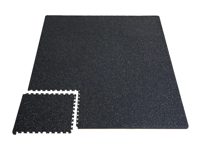 Tapete Entrelazado SucceBuy de 1.4 cm de Grosor para Gimnasio, 25 Piezas, Superficie de Goma, Blanco y Negro