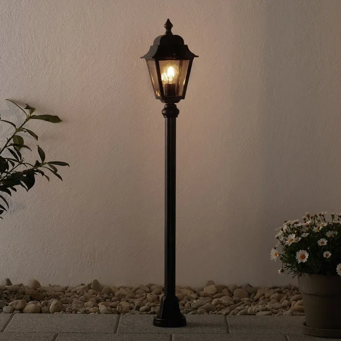 Toulouse – Bolardo luminoso de aspecto antiguo